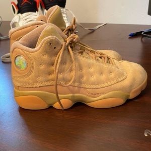 Jordan big kids size 3